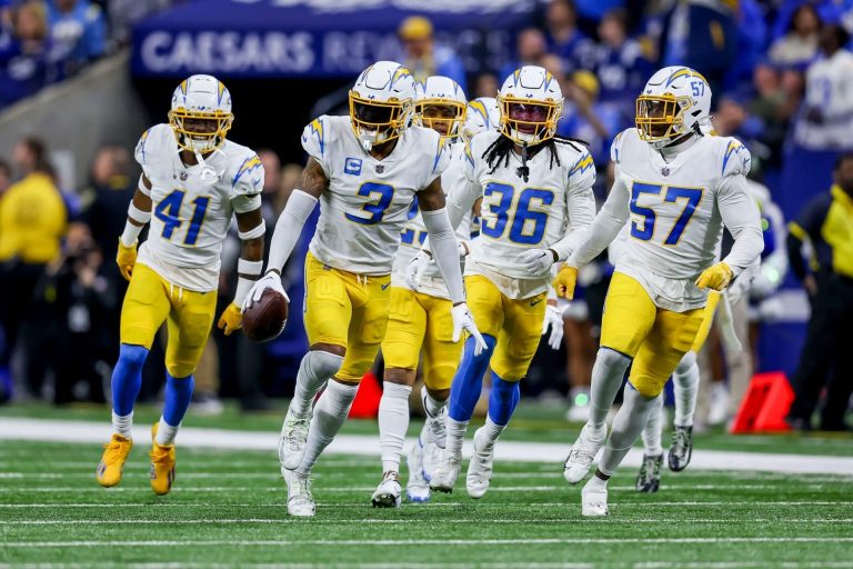Chargersima pobjeda protiv Coltsa, osiguran playoff