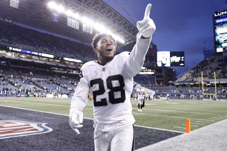 Raidersi će vjerojatno iskoristiti franchise tag za Josha Jacobsa